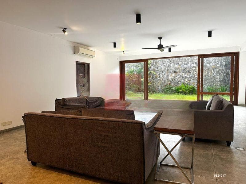 Prestigious Architecturally designed home in Battaramulla