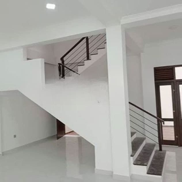 Dehiwala,2 Story , Unfurnished House For Rent (MG1322)