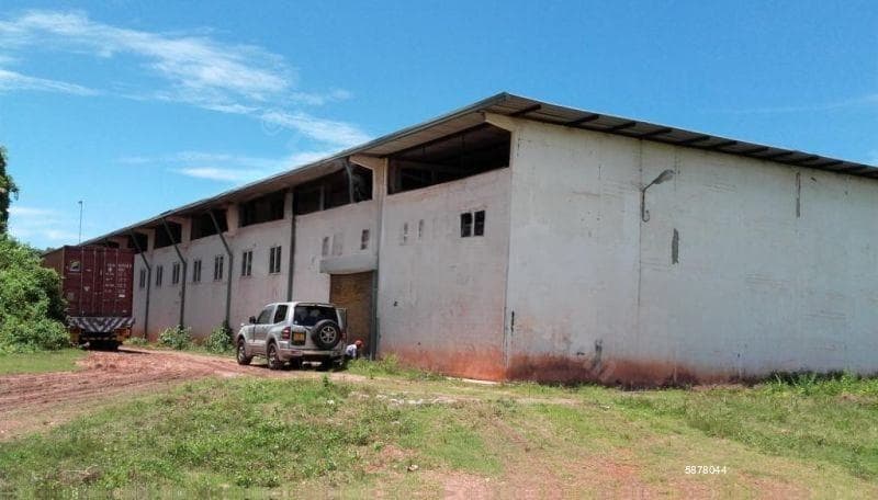 Warehouse for rent in Wattala