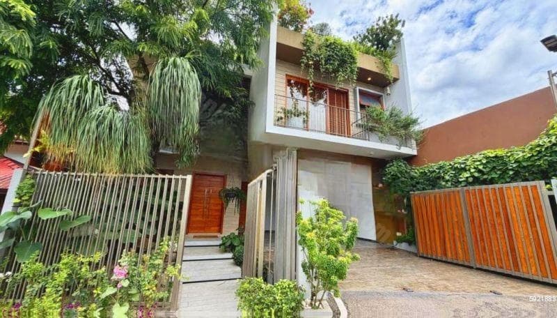 Architecture Designed Furnished 3 Story House For Sale In Malabe