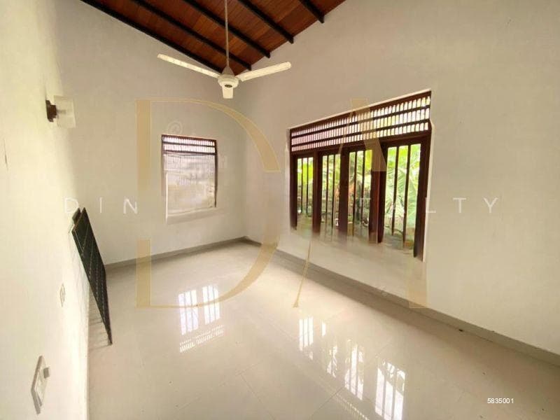 House for rent - Nawala