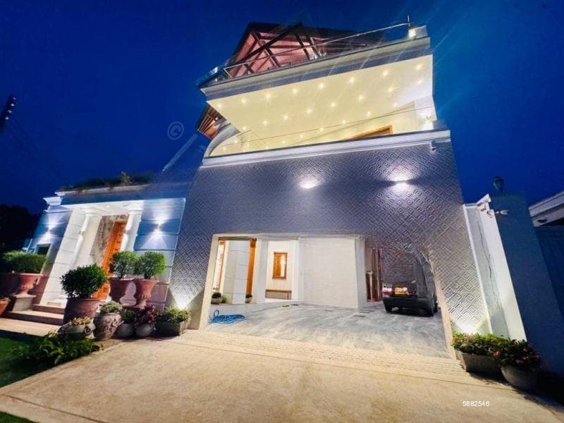 (SE1694)🏰✨ Ultra-Luxury Mansion for Sale in Jayanthipura, Battaramulla – A True Statement of Status ✨🏰