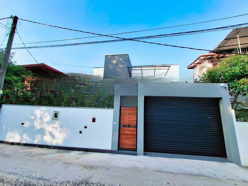 Luxury 4 Bedrooms New House for sale in Piliyandala Kesbewa