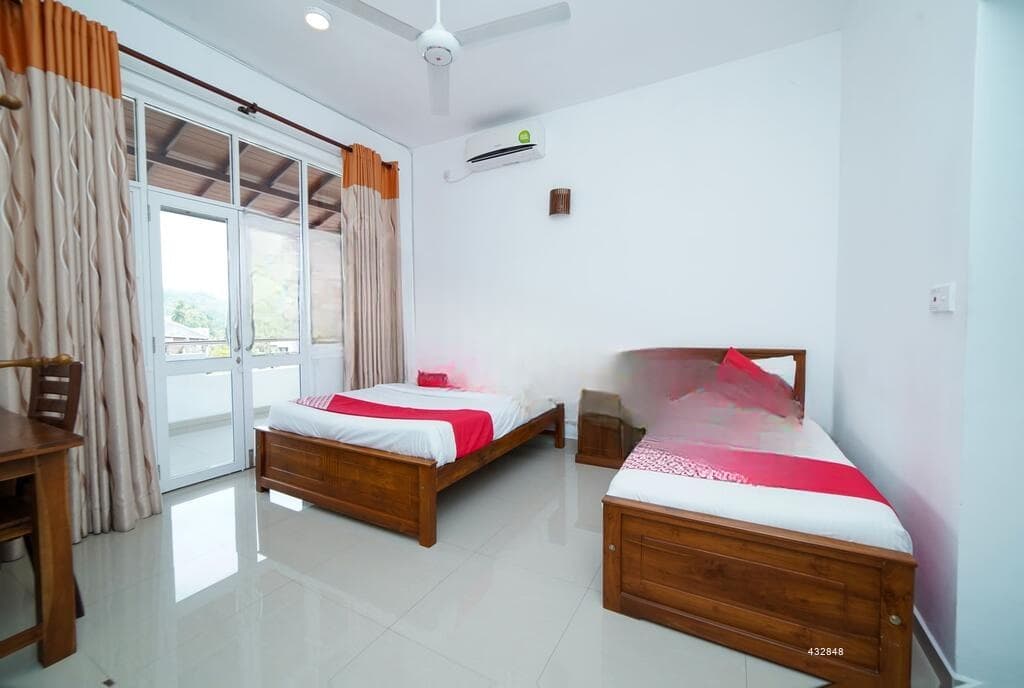 10BR 7250Sqft Holiday Villa on 15.25P Land for Sale in Kandy