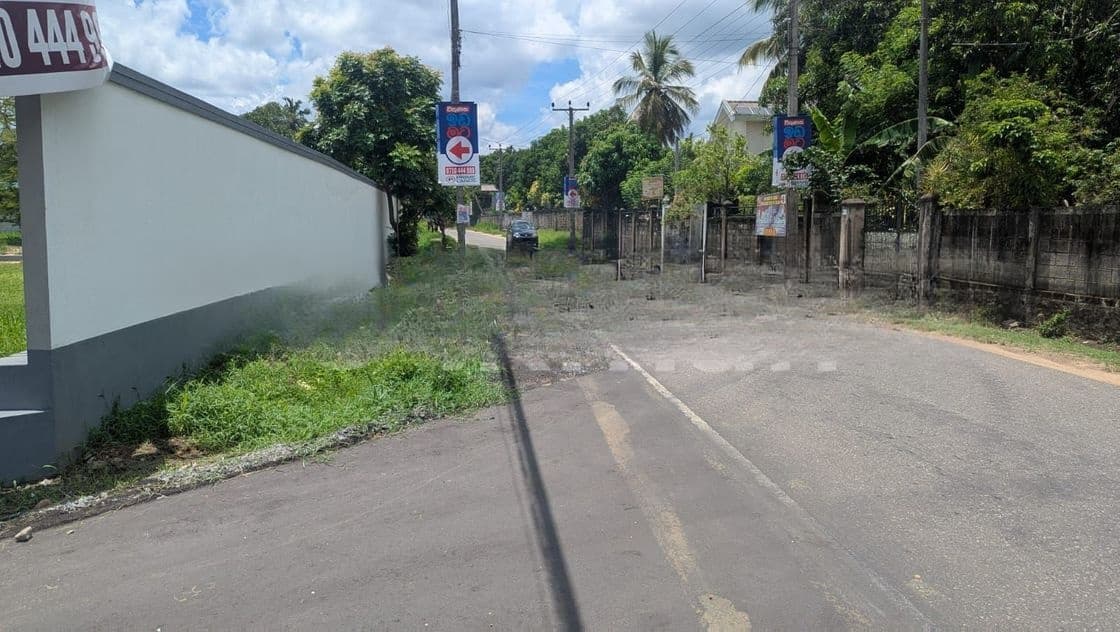 කුරුණෑගල නගරය ඉඩම