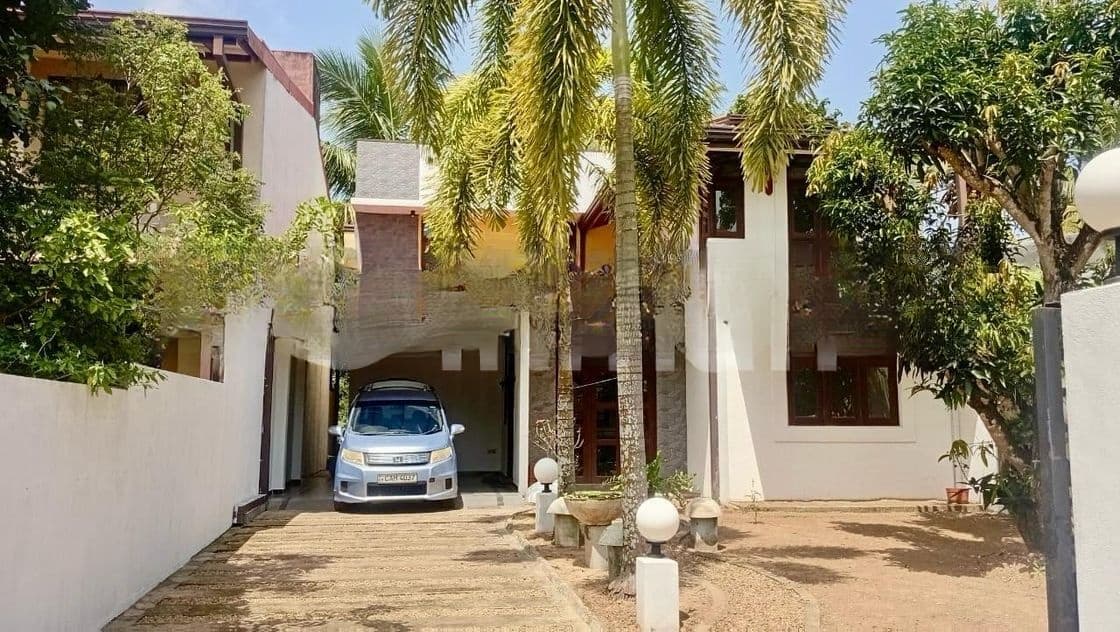 Beautiful 2-Storey Home for Sale – Malabe