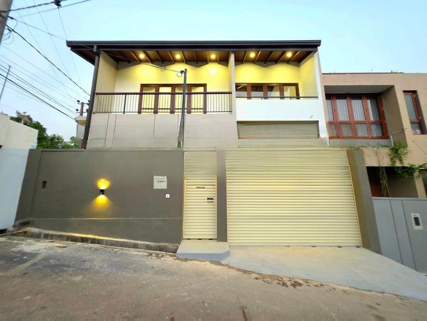 Housing Scheme / Brand New Mordern 2 Storied House - Polgasovita