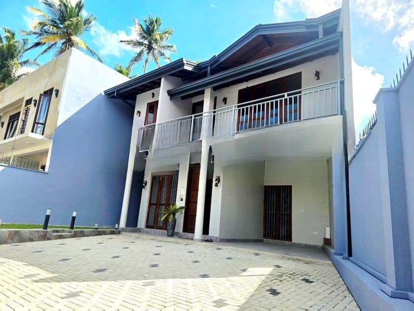 Two Storey House for Sale in Ragama