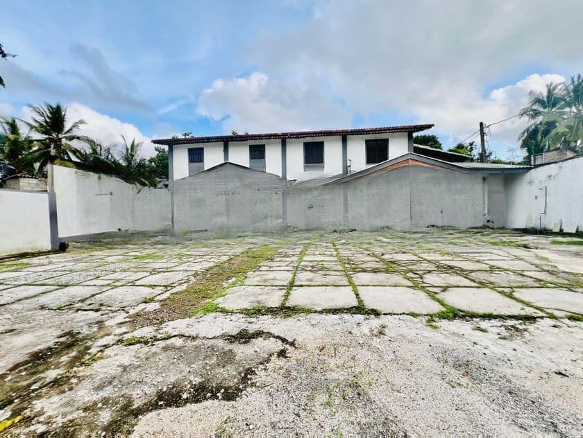 🪂Modern Luxury Guest House for Sale in Kottawa