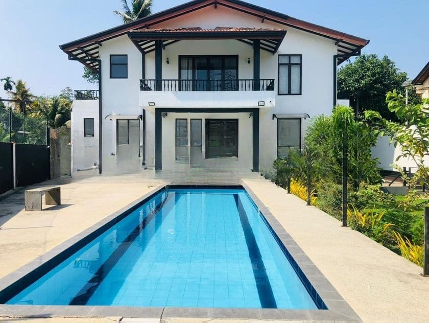 Luxury Two-Storey Home Sale – Kottawa, Near High Level Road