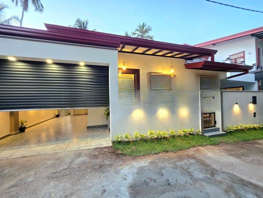 Brand New Mordern Single Storied House - Diyagama