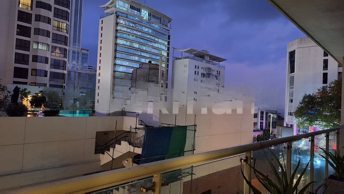 Emperor 3 Bedrooms Furnished at Colombo Sale