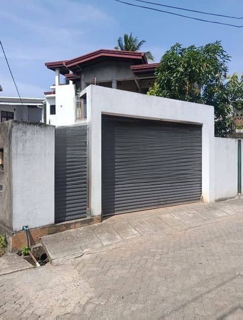 ☆ Boralesgamuwa Rattanapitiya House for Sale ( Ref No : RS - 558 )