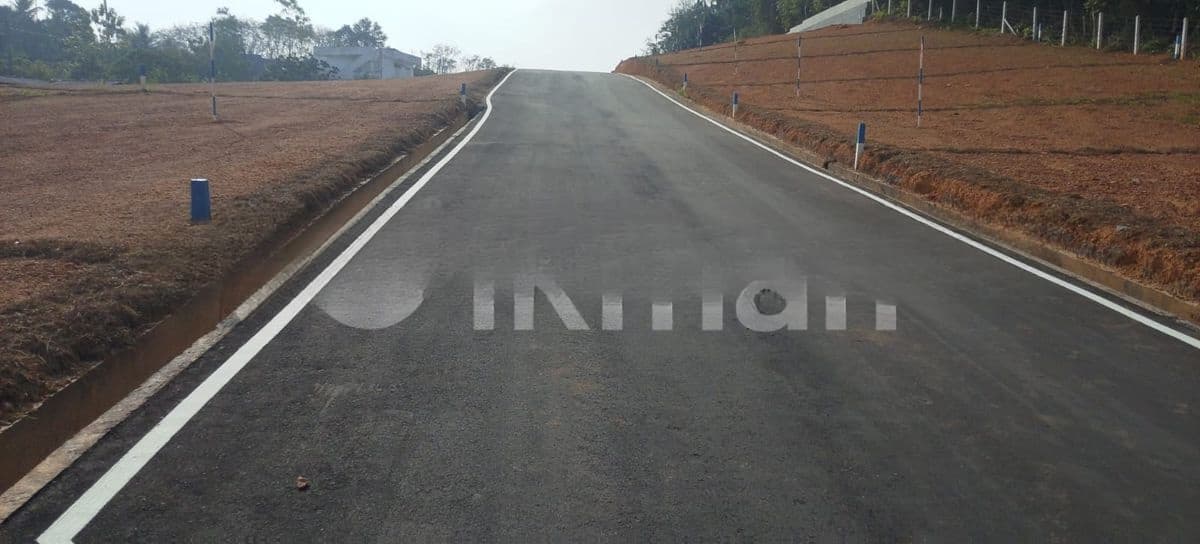 කහතුඩුව 120 බස් පාරට ආසන්නයේන් වටිනා ඉඩම්