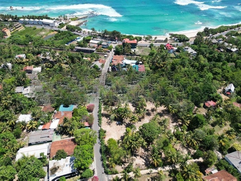 Tourists Lands For Sale - Midigama Town