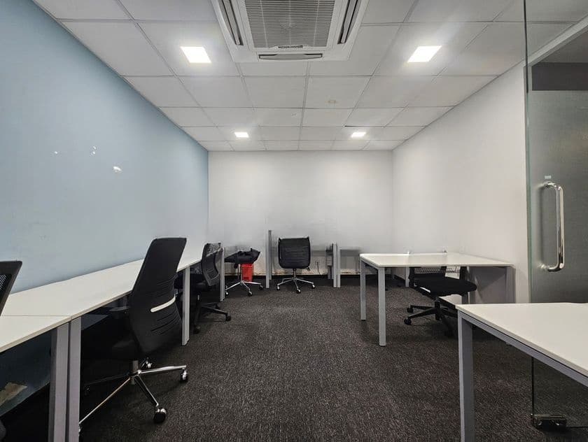 10-Workstation Serviced Office Space for Lease in Colombo 03