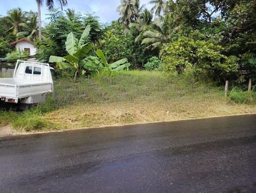 Land in Kadawatha Imbulgoda Plot 10