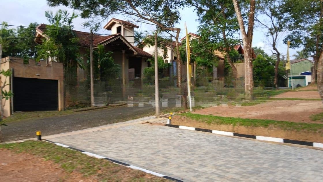 Quality Land Plots For Sale Thalawathugoda