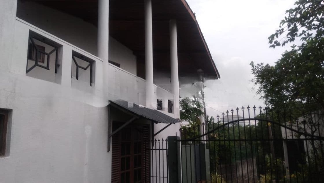 Spacious 5-Bedroom Two-Storey House for Sale Battaramulla