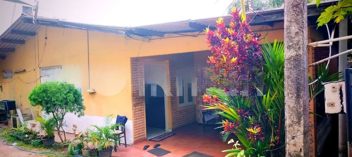 House with Land in Boralesgamuwa