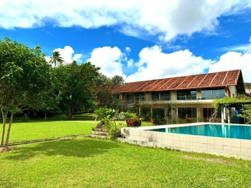 Ultra-Luxury Bolgoda Riverfront Villa for Sale – Piliyandala