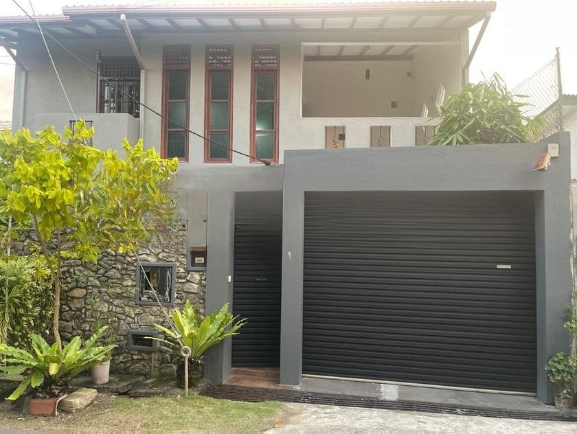 Boralesgamuwa Luxury Two Story House For Sale