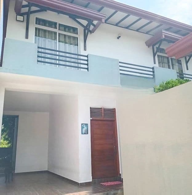 Luxury 2-Storey New House for Sale in Piliyandala Polgasowita