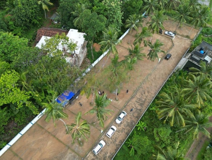 Athurugiriya main town valuable land for sale