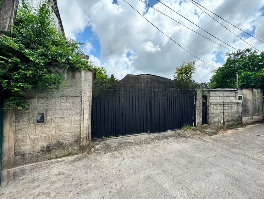 Land for Sale in Athurugiriya