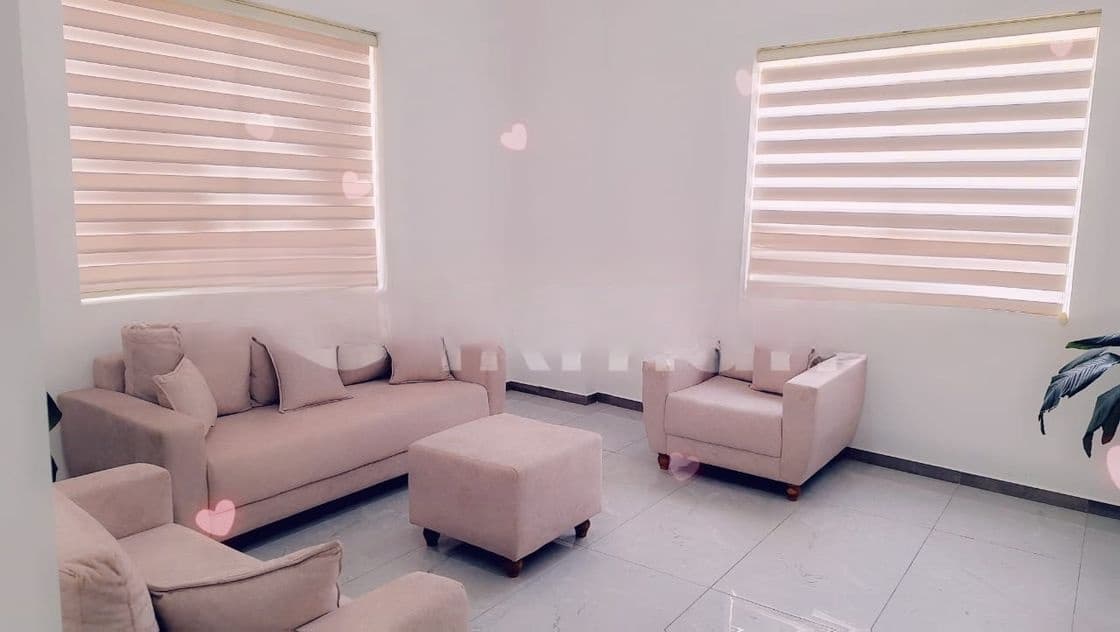 Colombo 5 : Brand new 3BR Apartment for Sale