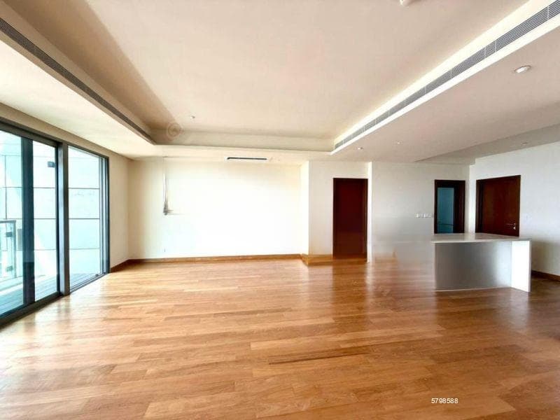4 bedrooms presidential suite at Cinnamon life for sale