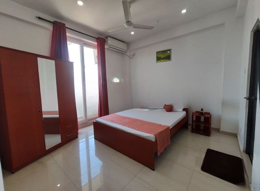 City View Holiday 2 Bedroom Furnished Apartment w/ Pool&GYM - Colombo 06