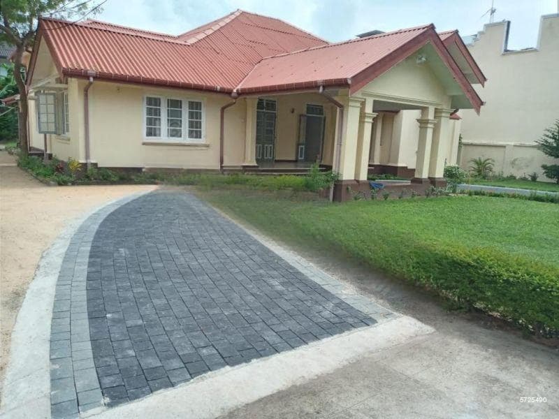 Colombo 5 | Commercial or Residential Unfurnished | 750K