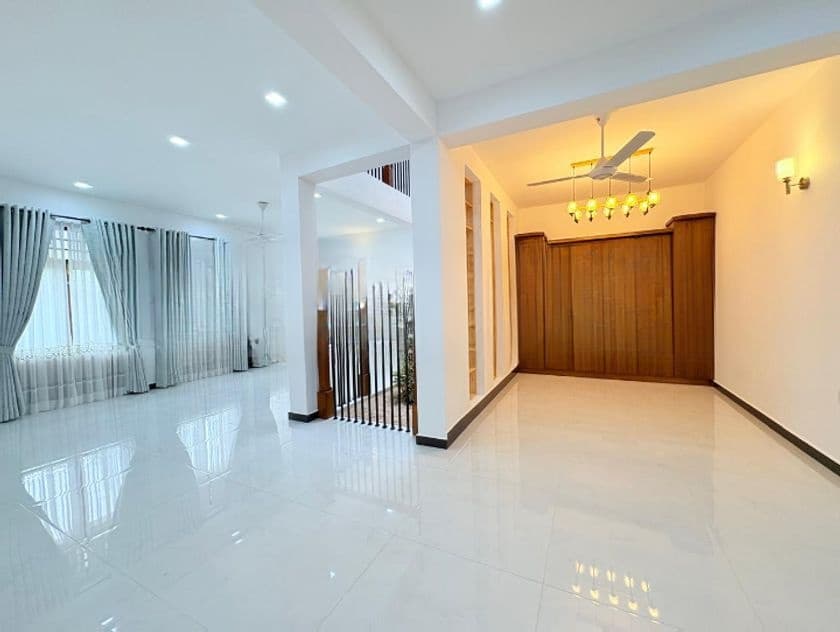 Brand New House For Sale Thalawathugoda, Battaramulla