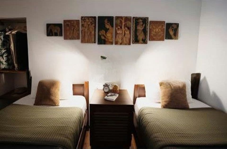 09 Bedroom Furnished House for Rent in Colombo 05 (A3167)