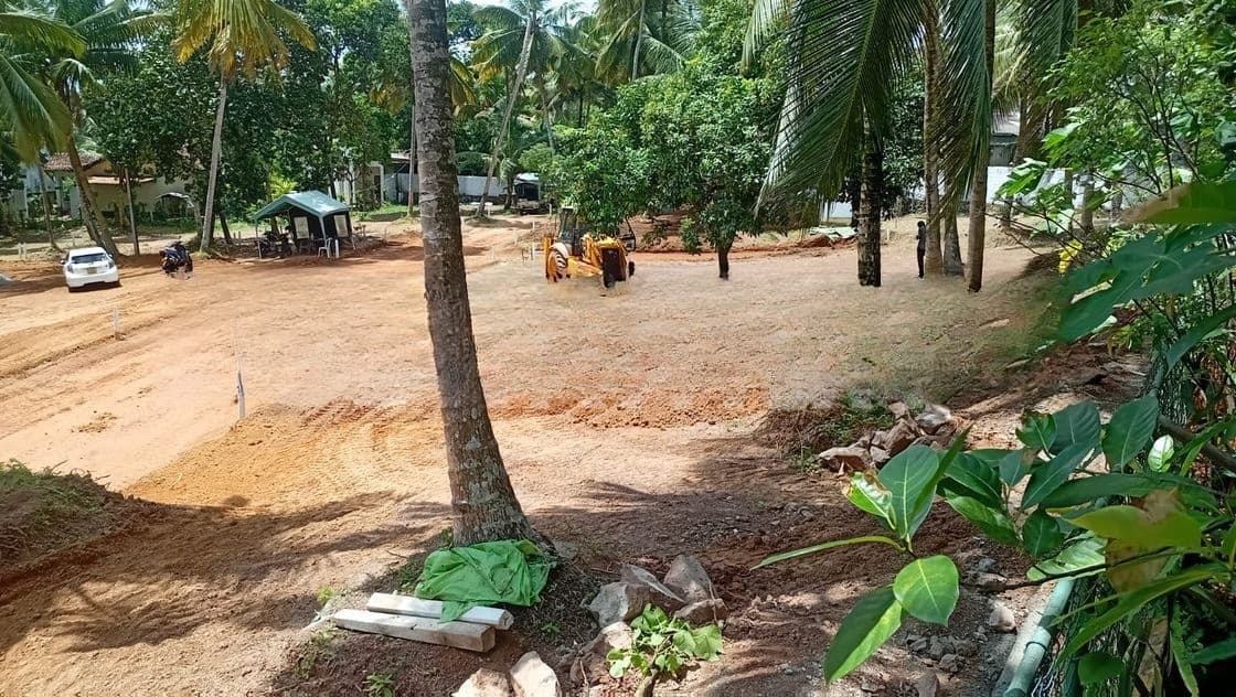 Easy Access to Negombo Main Road – Kandana Batagama Land
