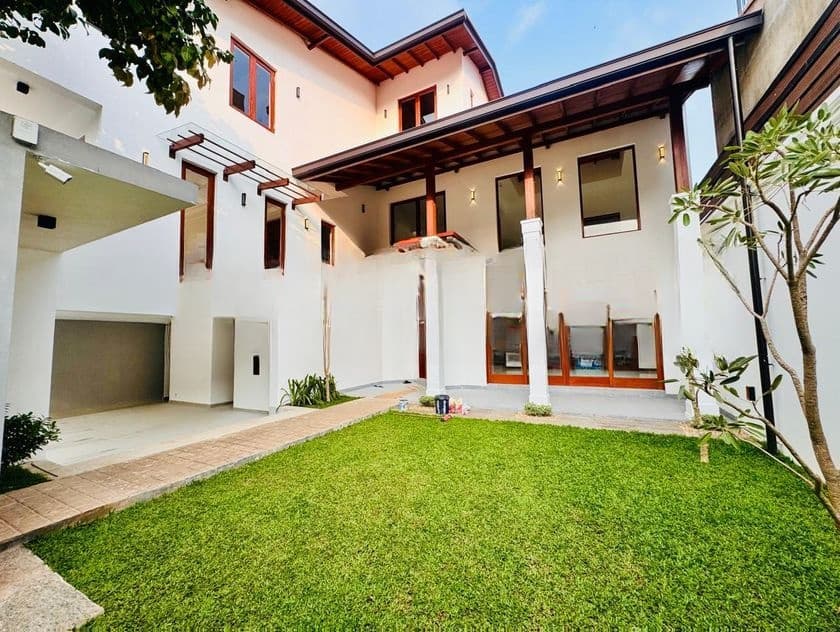 House For Sale Nugegoda