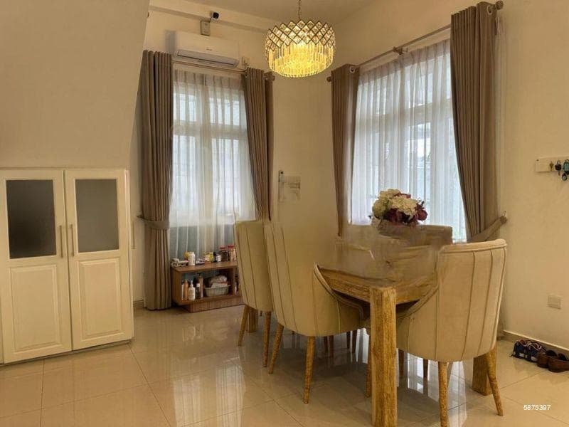 6 Bedroom house for sale in Nugegoda for Rs. 143 million (total)