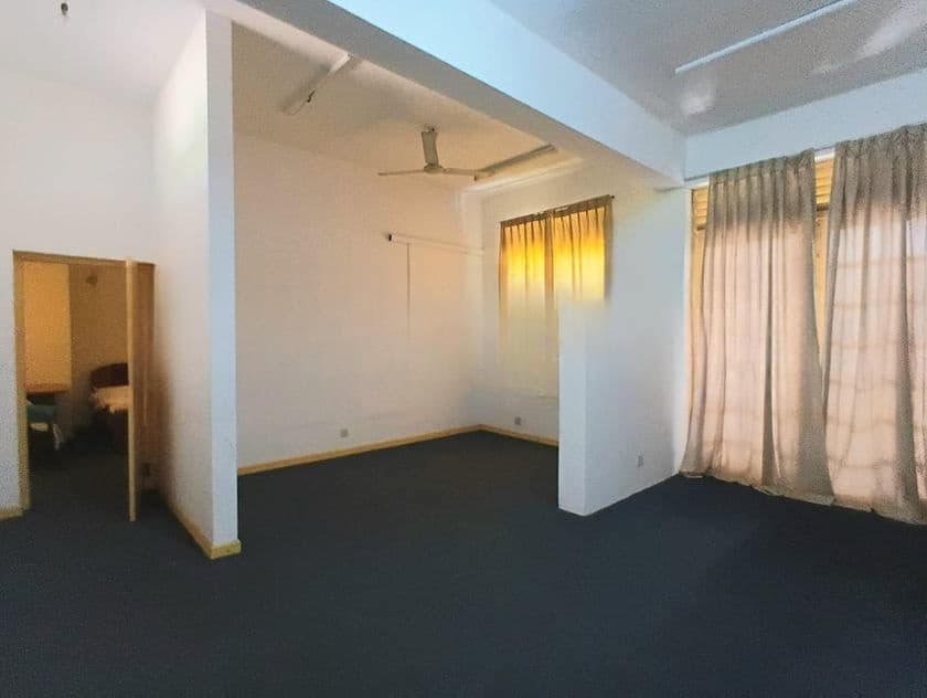 Fully Air-Conditioned Ground Floor Office Space for Rent – Colombo 05