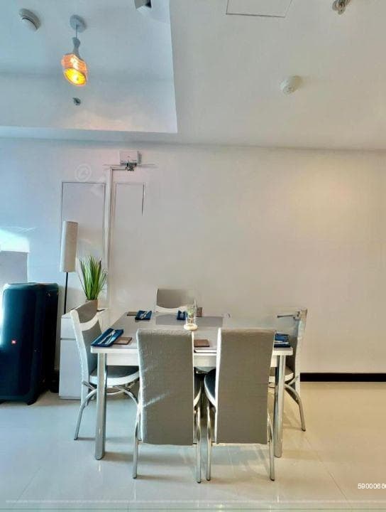 Apartment for Rent – Trizen Residences, Colombo 02