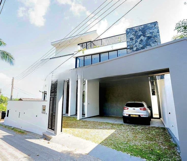 Newly Build Luxury Three Storey House for Sale in Thalahena