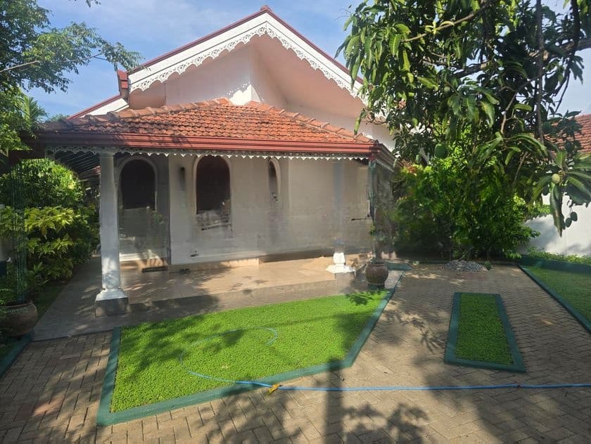 වටිනා මිලකට අංගසම්පූර්ණ මෙම නිවස විකිණිමට දලුවකොටුව මීගමුව