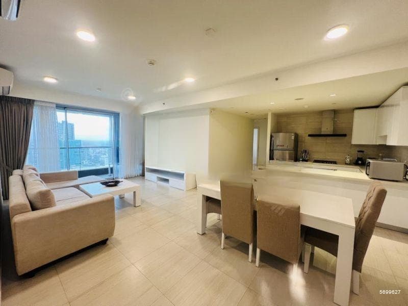 Colombo City Center Two Bedroom Apartment For Rent