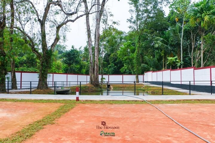 land For sale in Gampaha