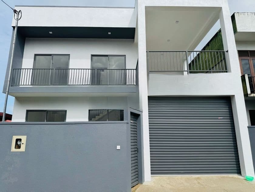 Architectural Designed 2 Storey Luxury House for Sale in Piliyandala