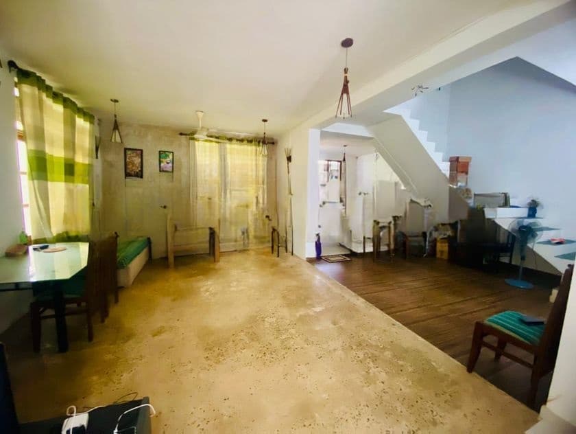 House for Sale Thumbowila