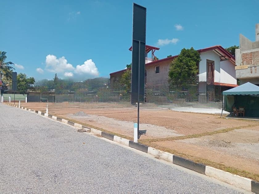 Land Plots for Sale in Near Kottawa City Maththegoda