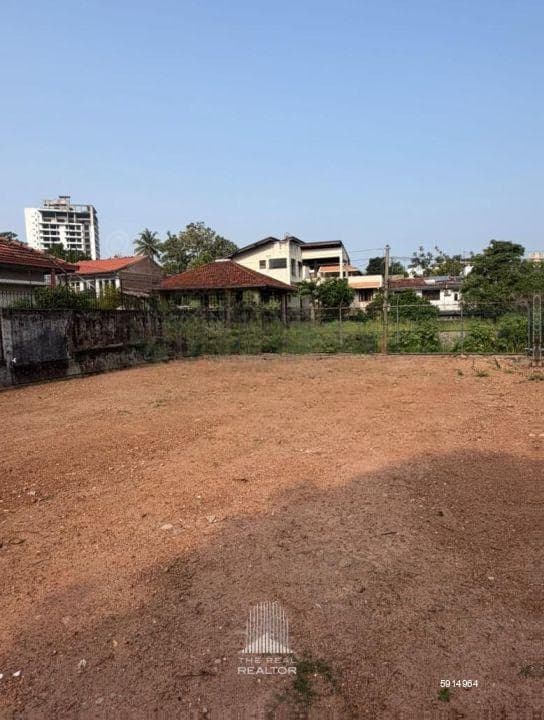 Land for Sale at Poorwarama Mawatha, Colombo 05 (LSSH117)