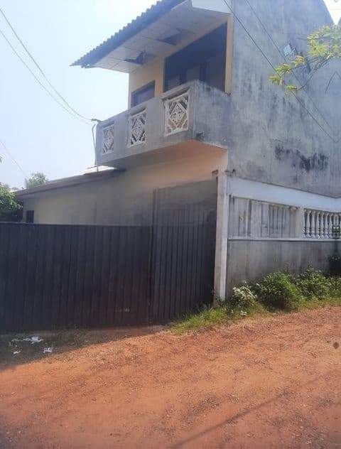Land For Sale In Nugegoda Delkada