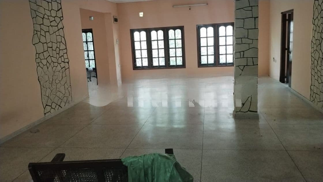 Land with Old House Near Lanka Tiles Wattala